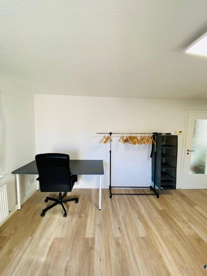 Xxl Ruhiges Sofa Freital Am Fluss Dresden Apartment Exterior foto